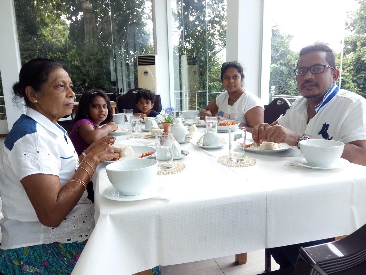 Ma Oya Retreat Pinnawala Pinnawala (Kegalle) Ngoại thất bức ảnh